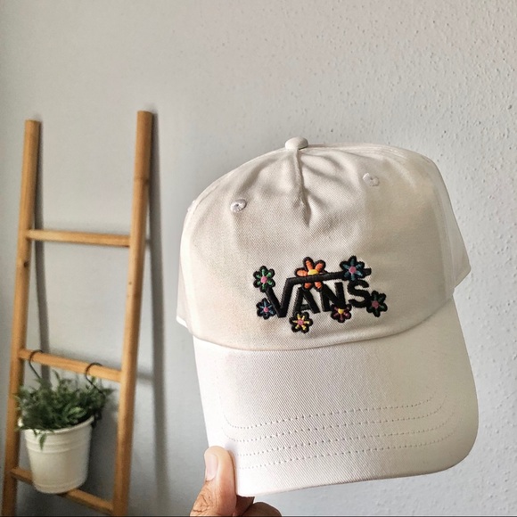 SOLD. Vans cap - Picture 3 of 4